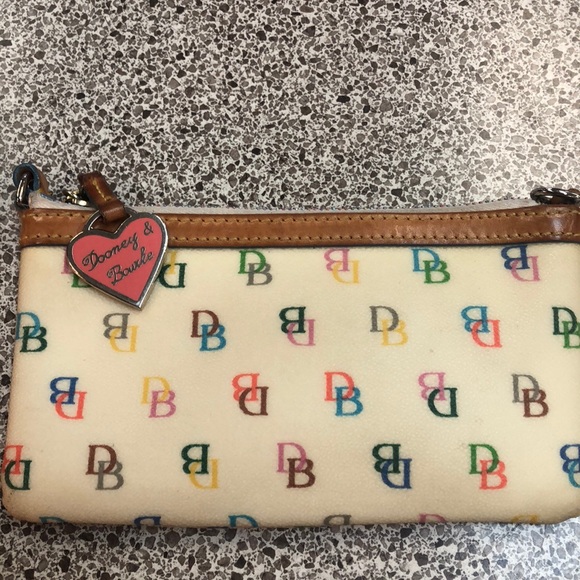 Dooney & Bourke Handbags - Dooney & Bourke Wallet Clutch